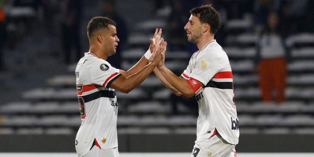 sao-paulo-estreia-bem-e-vence-talleres-na-argentina-pela-libertadores