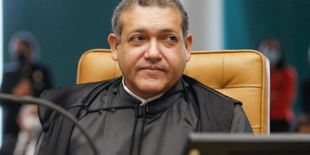 nunes-marques-pede-vista-e-suspende-julgamento-de-palocci-no-stf