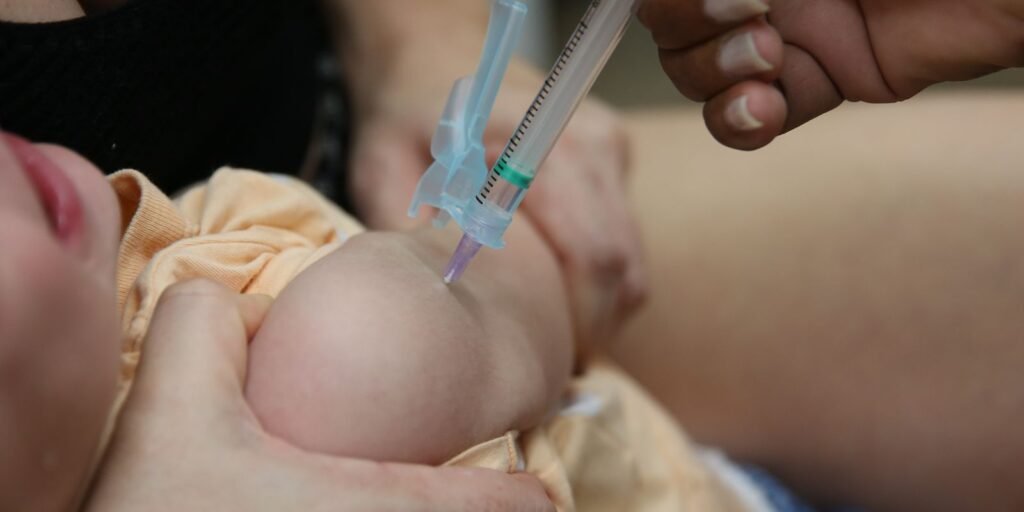 campanha-de-vacinacao-contra-a-gripe-comeca-na-segunda-feira