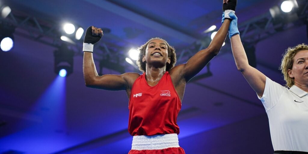 boxe:-jucielen-romeu,-yuri-falcao-e-luiz-oliveira-sao-ouro-no-parana