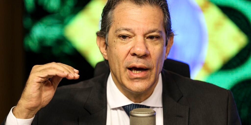haddad-diz-que-pais-tem-“colchao-de-protecao”-contra-turbulencias