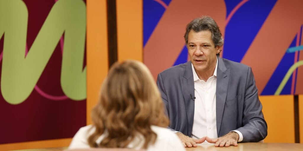 reforma-do-ir-cria-constrangimento-moral-para-super-ricos,-diz-haddad