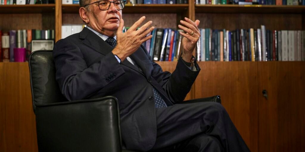 gilmar-mendes-suspende-julgamento-de-collor-e-leva-caso-a-plenario