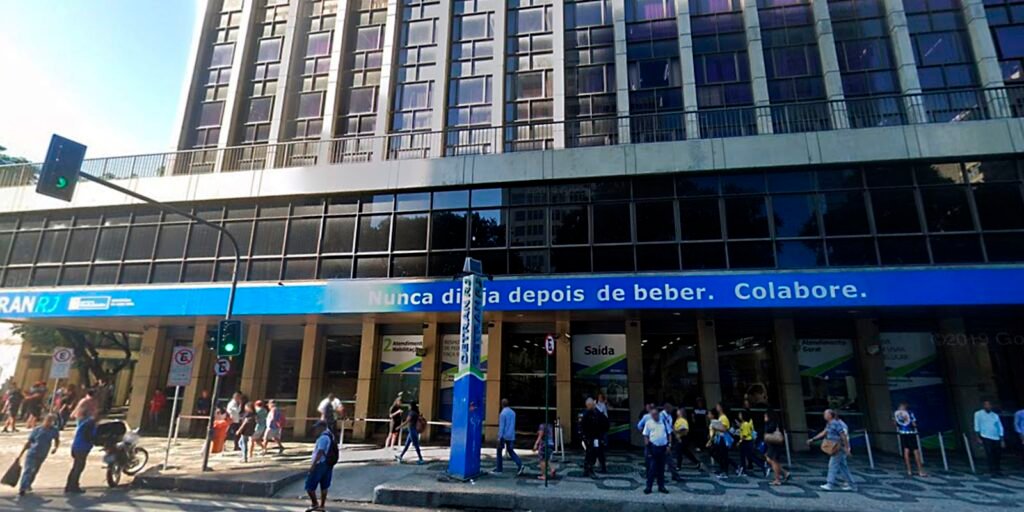 roubo-de-veiculos-caiu-24%-em-abril-no-rio-de-janeiro,-diz-isp