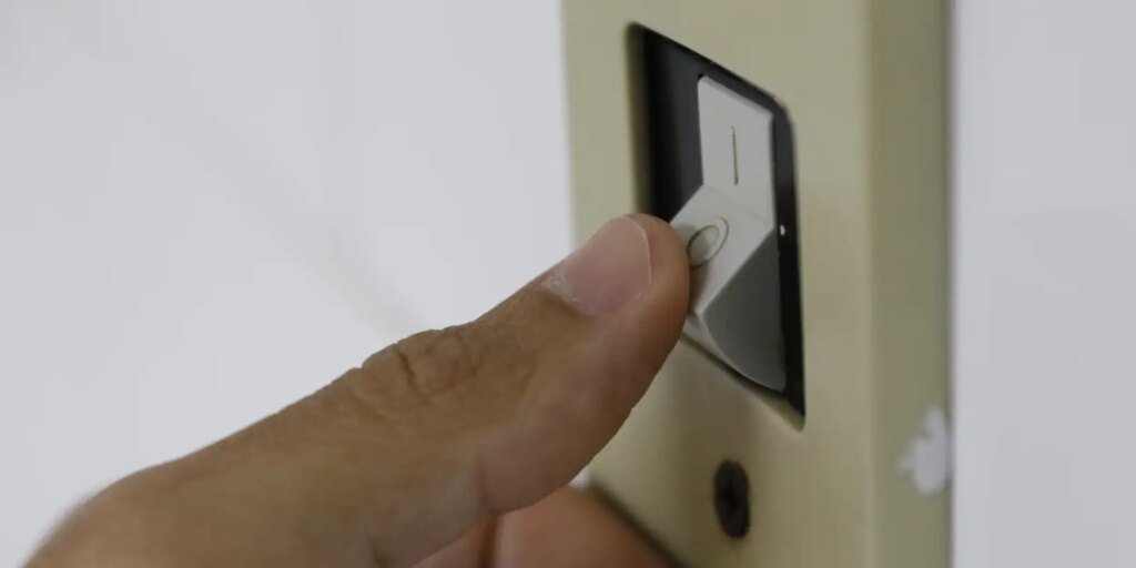 uff-desenvolve-dispositivo-que-rastreia-furtos-de-energia-eletrica