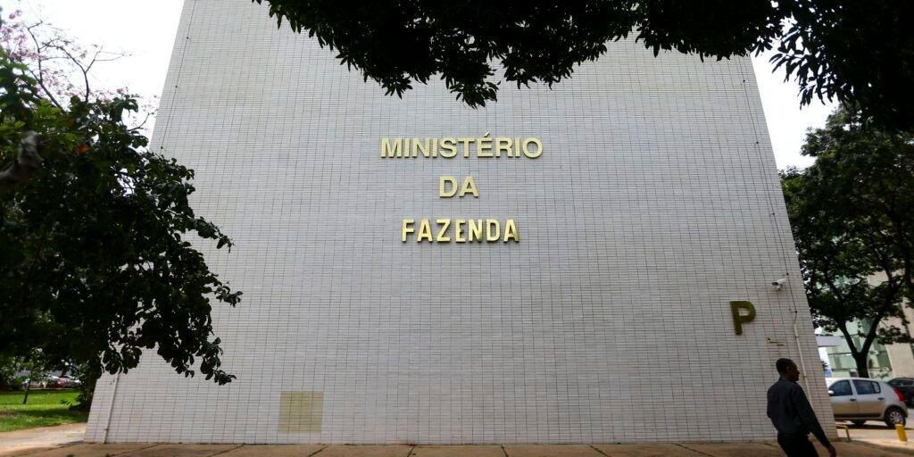 governo-publica-conjunto-de-medidas-alternativas-ao-iof;-veja-mudancas