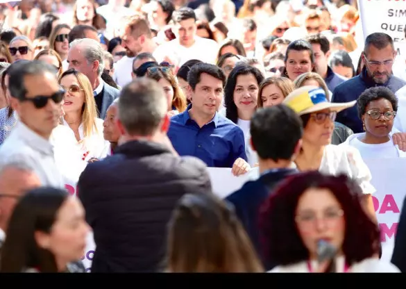 3ª Caminhada do Meio-Dia contra o Feminicídio