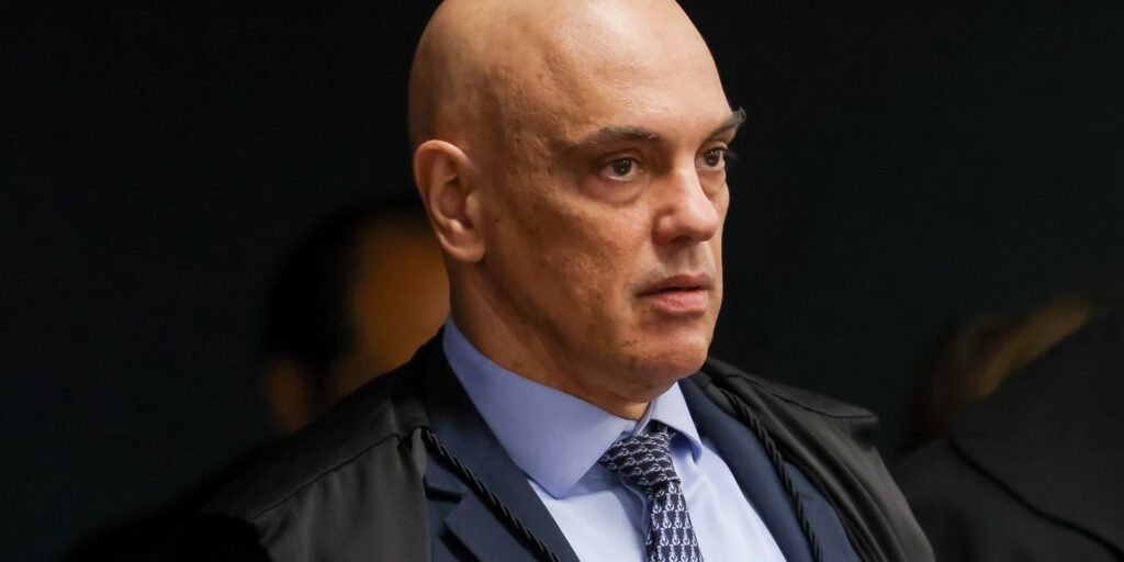 moraes-autoriza-bolsonaro-a-receber-tarcisio-e-outros-aliados-em-casa