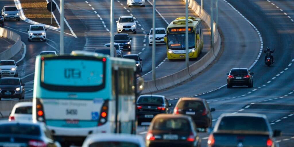 governo-federal-recebe-sugestoes-para-levar-internet-a-rodovias