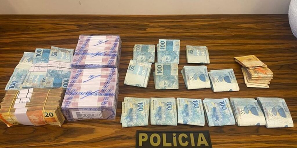 policia-federal-investiga-desvio-de-r$-50-milhoes-da-educacao