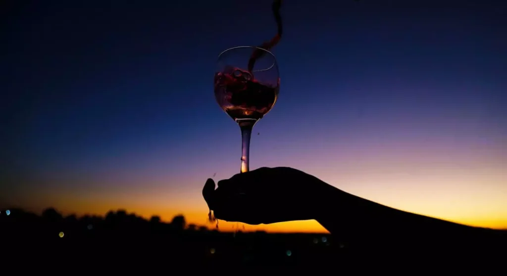 curitiba-wine-sunset