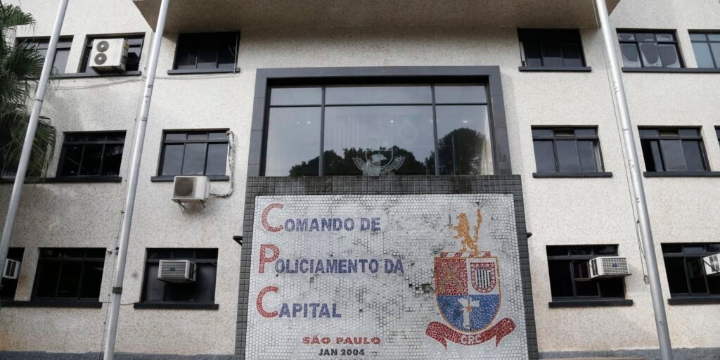 pcc-e-alvo-de-operacao-por-lavagem-de-dinheiro-em-sp