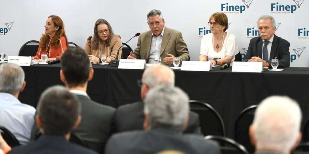 entidades-pedem-maior-protagonismo-do-conhecimento-cientifico-na-cop30