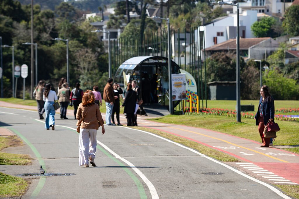 quatro-estacoes-do-simepar-batem-recorde-de-frio-em-outubro-de-2025