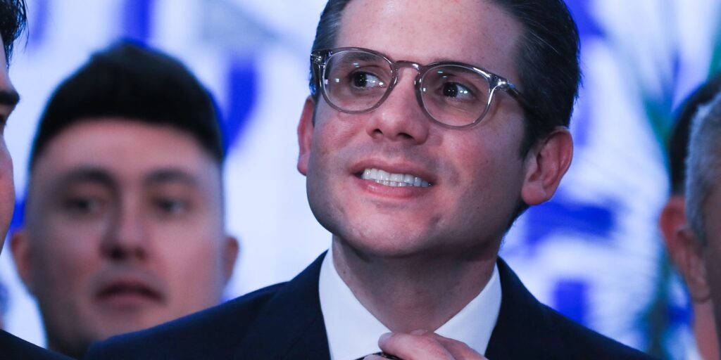 hugo-motta-diz-que-dialogo-volta-a-ocupar-relacao-entre-brasil-e-eua