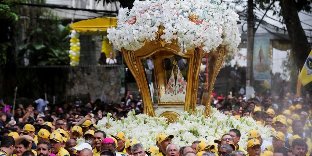 catolicos-participam-do-recirio-em-belem,-no-para