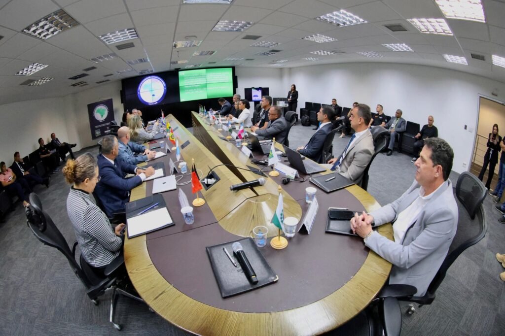 fortalecimento-da-rede-nacional-do-disque-denuncia-e-tema-de-encontro-no-parana