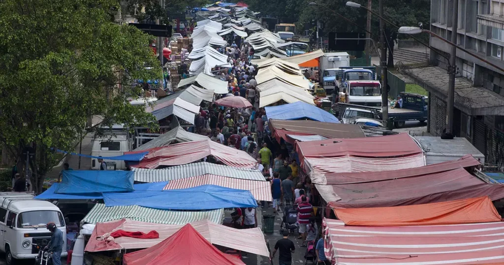 sp__feira-livre-foto-marcos-santos-usp-imagens