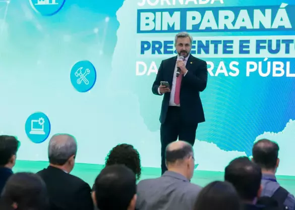 O Fabio Oliveira (Podemos) é o coordenador da Frente Parlamentar de Incentivo ao BIM da Assembleia.. Créditos: Divulgação/Assessoria Parlamentar
