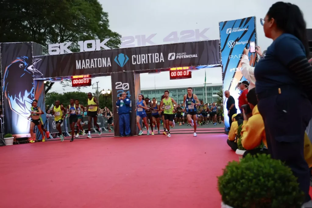 Estão disponíveis últimas vagas para as corridas de 10 km e 5 km do evento esportivo que será realizado em 23 de novembro - Fotos: Foco Radical/Global Vita Sports