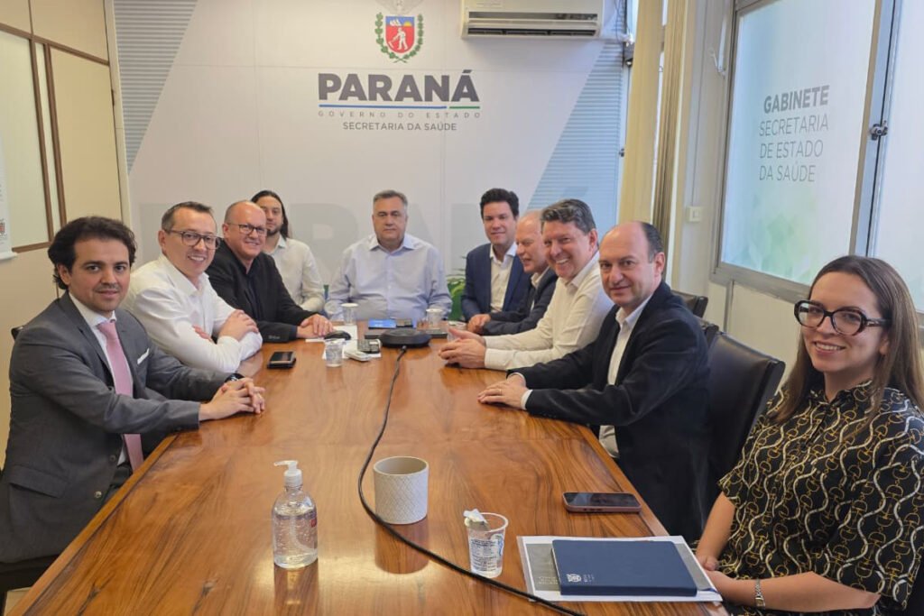 estado-e-municipio-discutem-projeto-do-hospital-materno-infantil-de-pato-branco