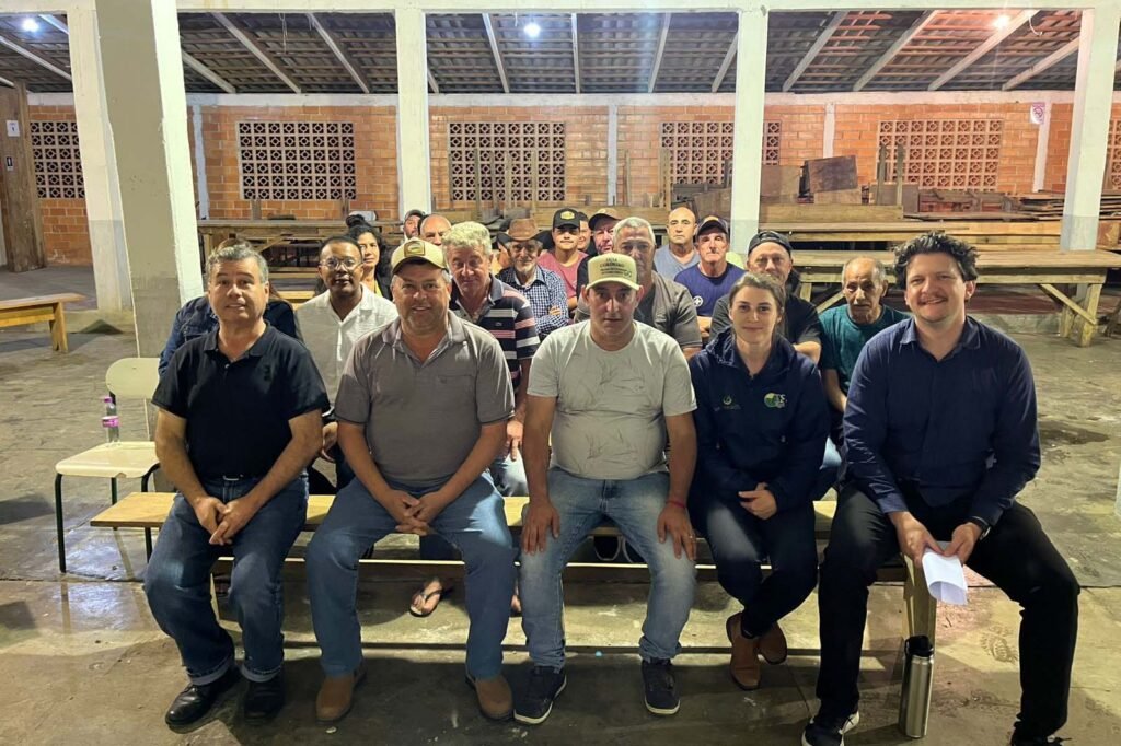 programa-sanepar-rural-chega-a-comunidade-de-bonito,-no-municipio-da-lapa