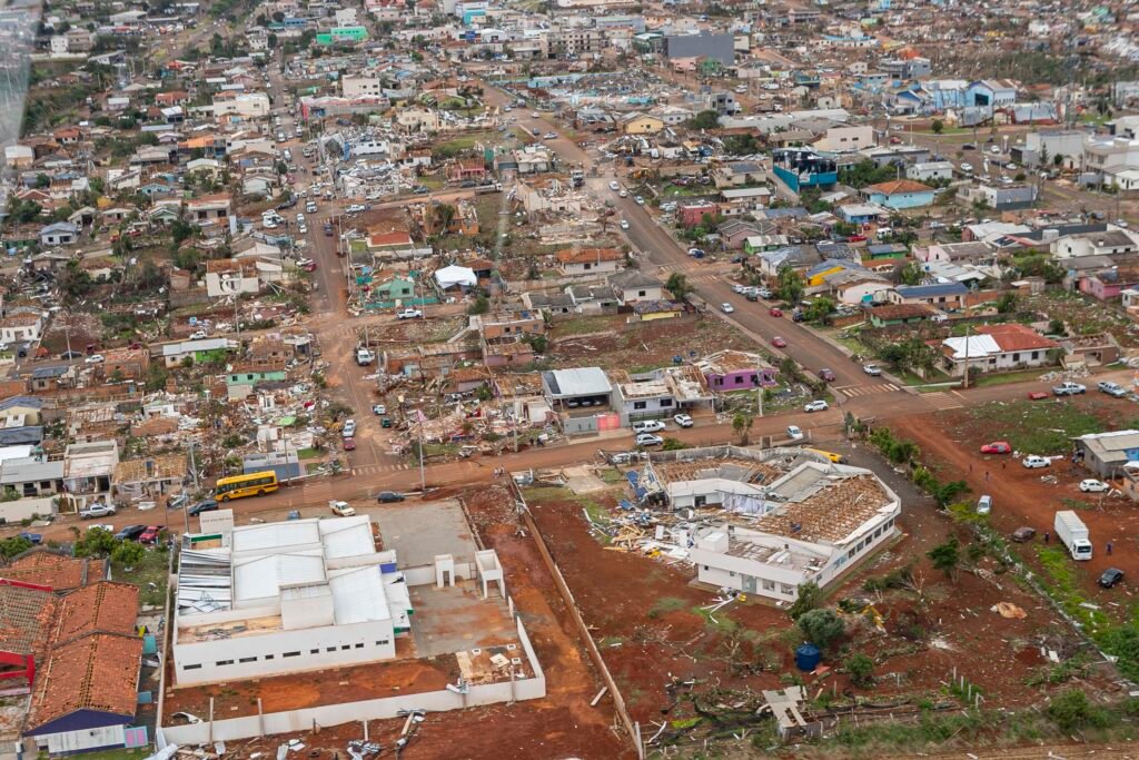 com-novos-decretos,-parana-vai-ajudar-34-cidades-em-situacao-de-emergencia-ou-calamidade
