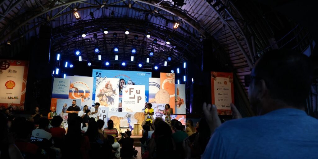 criacoes-digitais-de-artistas-negros-sao-exibidas-em-teloes-no-rio