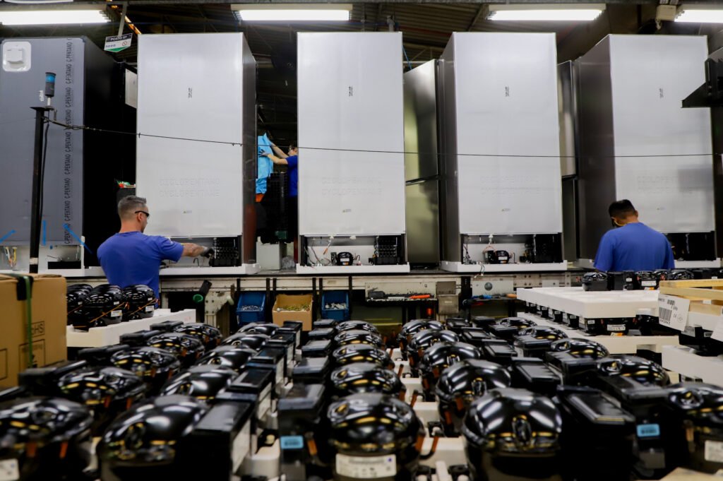 parana-registra-3o-maior-saldo-de-empregos-do-brasil-de-janeiro-a-outubro-de-2025