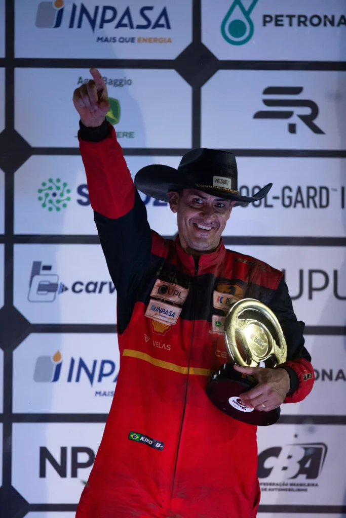 Carlos Kiko ficou com o título do KartCross Brasil 2025(Vitor Lara)