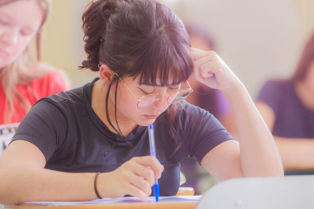 cerca-de-14-mil-candidatos-realizam-o-pss-da-universidade-estadual-de-ponta-grossa