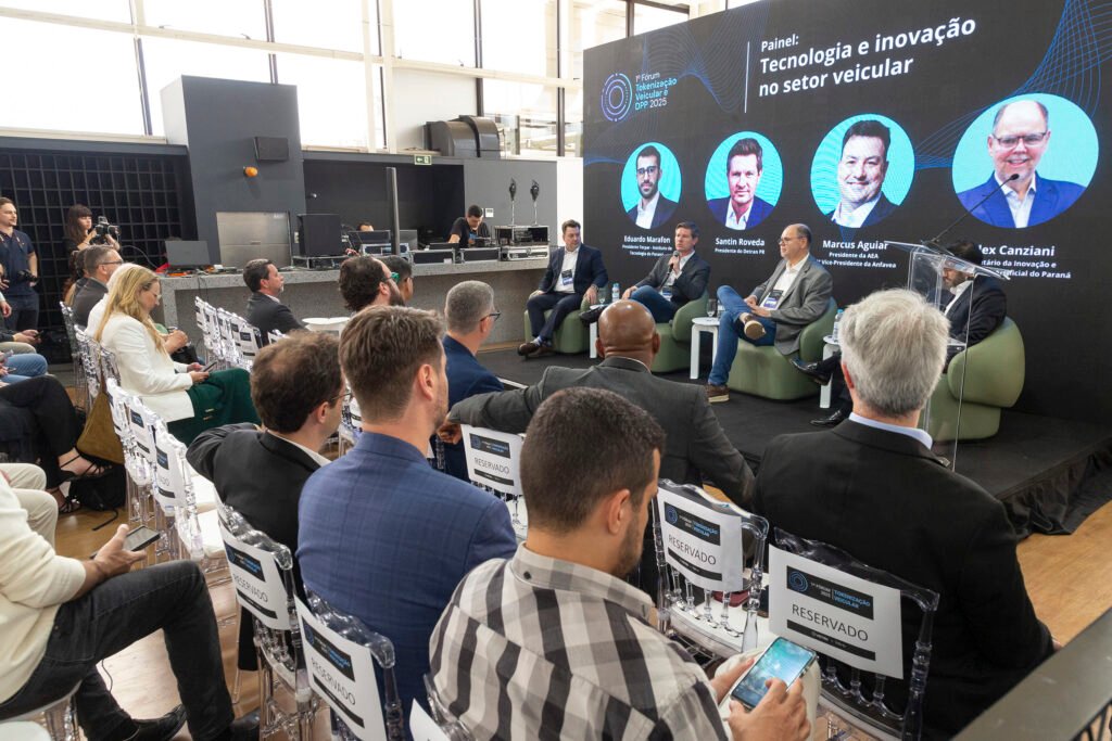 parana-promove-forum-de-tokenizacao-veicular-e-debate-futuro-da-mobilidade-digital