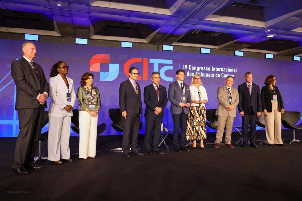 parana-e-diamante-em-transparencia-publica-pela-quarta-vez-consecutiva