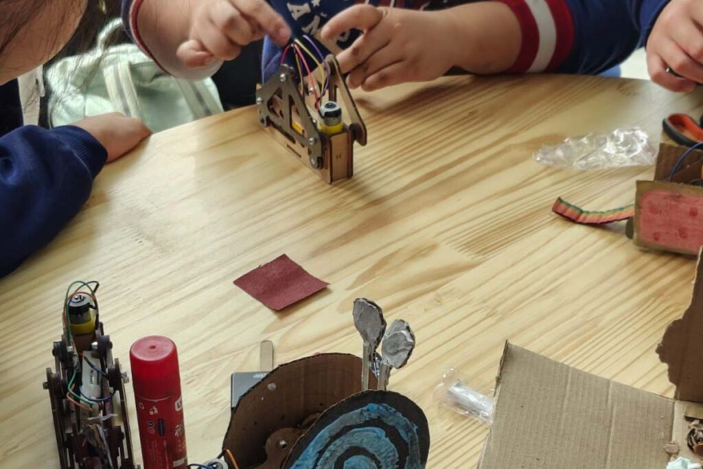 projeto-nacional-comprova-desenvoltura-dos-estudantes-do-parana-em-robotica