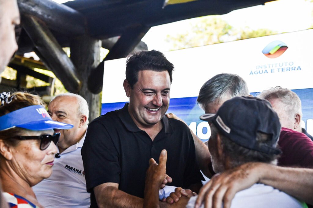 governo-formaliza-contrato-com-empresa-que-vai-operar-controle-de-acesso-a-ilha-do-mel