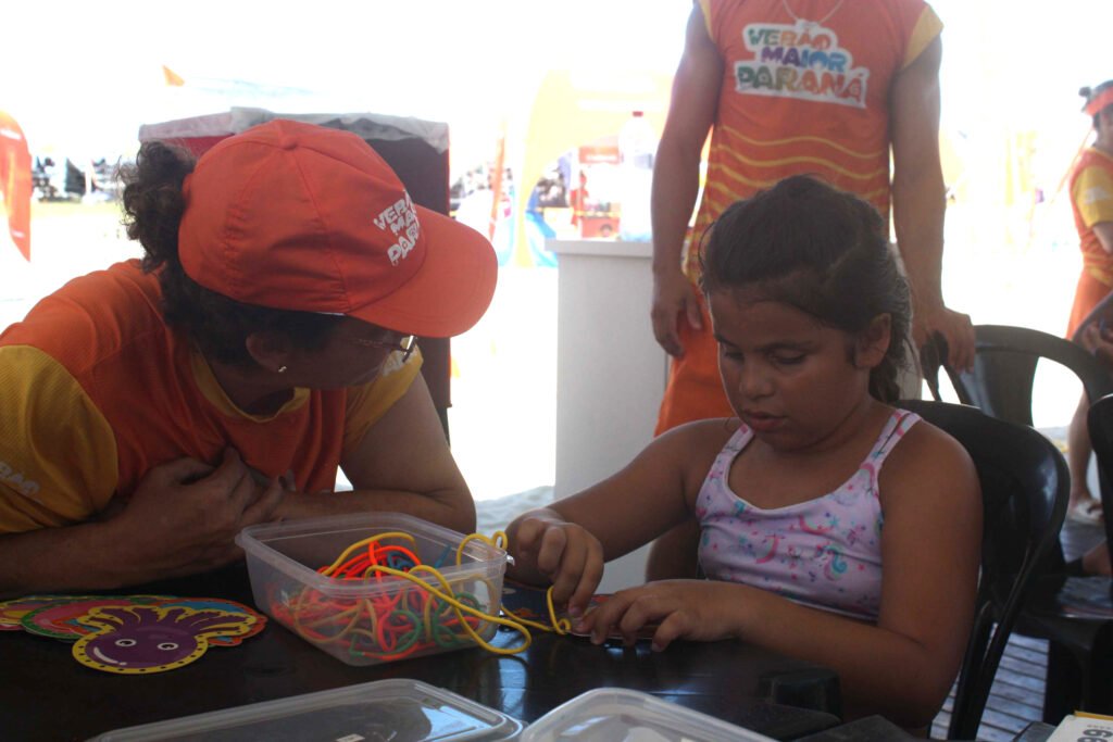 universidades-levam-jogos,-educacao-ambiental-e-espaco-maker-para-os-veranistas