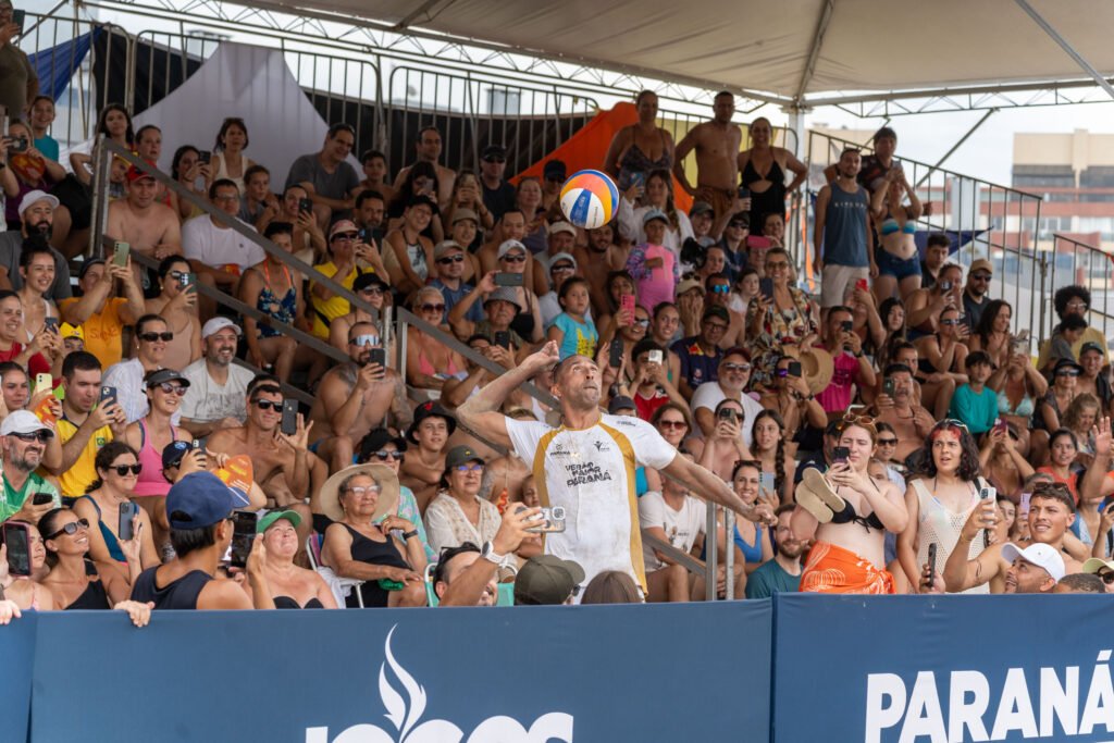 desafio-do-volei:-campeoes-olimpicos-levantam-a-torcida-na-arena-de-caioba