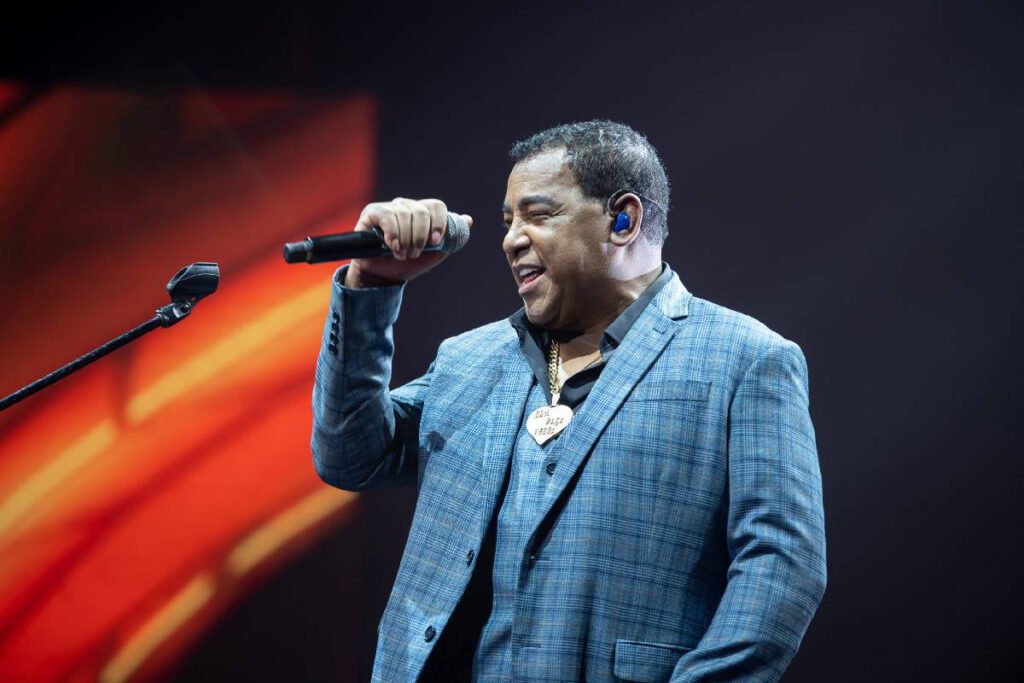 tv-parana-turismo-vai-transmitir-os-shows-de-fabio-jr.-e-raca-negra-no-verao-maior