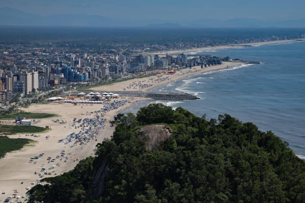 com-base-no-litoral,-defesa-civil-ja-emitiu-76-alertas-durante-o-verao-maior-parana