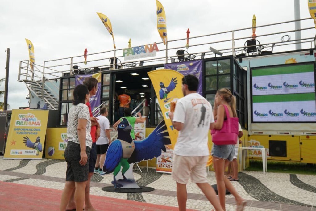 atendimento-ao-turista-reforca-acolhimento-e-qualifica-a-experiencia-no-verao-maior