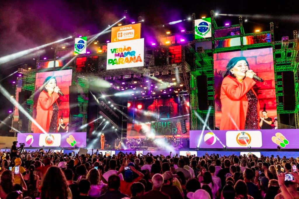 roberta-miranda-e-raca-negra-transformam-pontal-do-parana-em-palco-de-grandes-emocoes