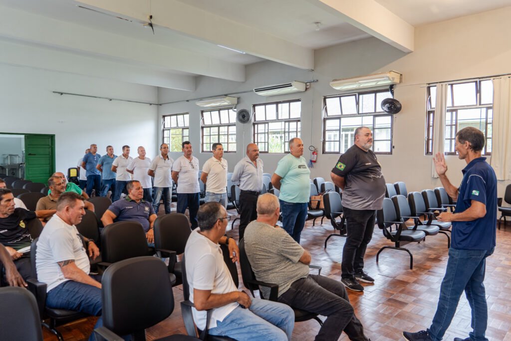 formacao-de-novos-monitores-fortalece-colegios-civico-militares-no-litoral