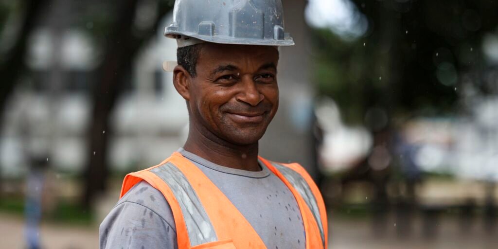 ir-zero-para-quem-ganha-ate-r$-5-mil-vale-nos-salarios-pagos-este-mes