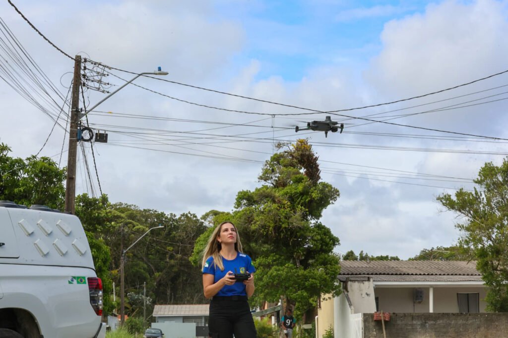 policia-cientifica-intensifica-pericias-ambientais-no-litoral-durante-o-verao-maior-parana