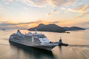 navio-de-cruzeiros-traz-turistas-da-america-do-norte-e-da-europa-ao-litoral-do-parana