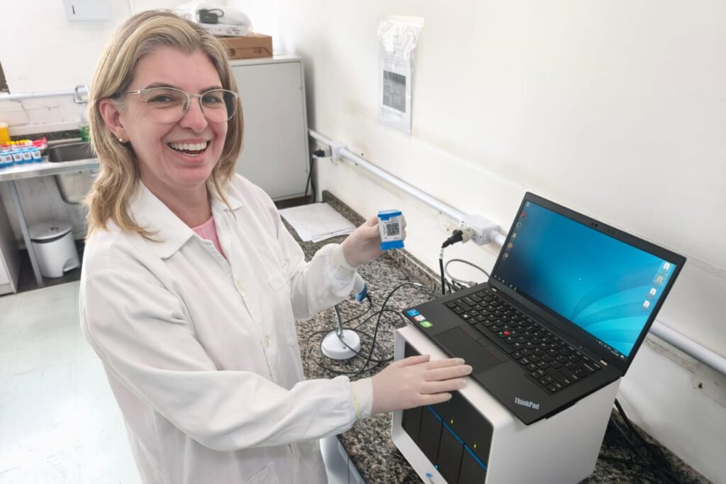 com-investimento-de-r$-1,8-milhao,-lacen-amplia-testagem-e-acelera-diagnostico-da-tuberculose