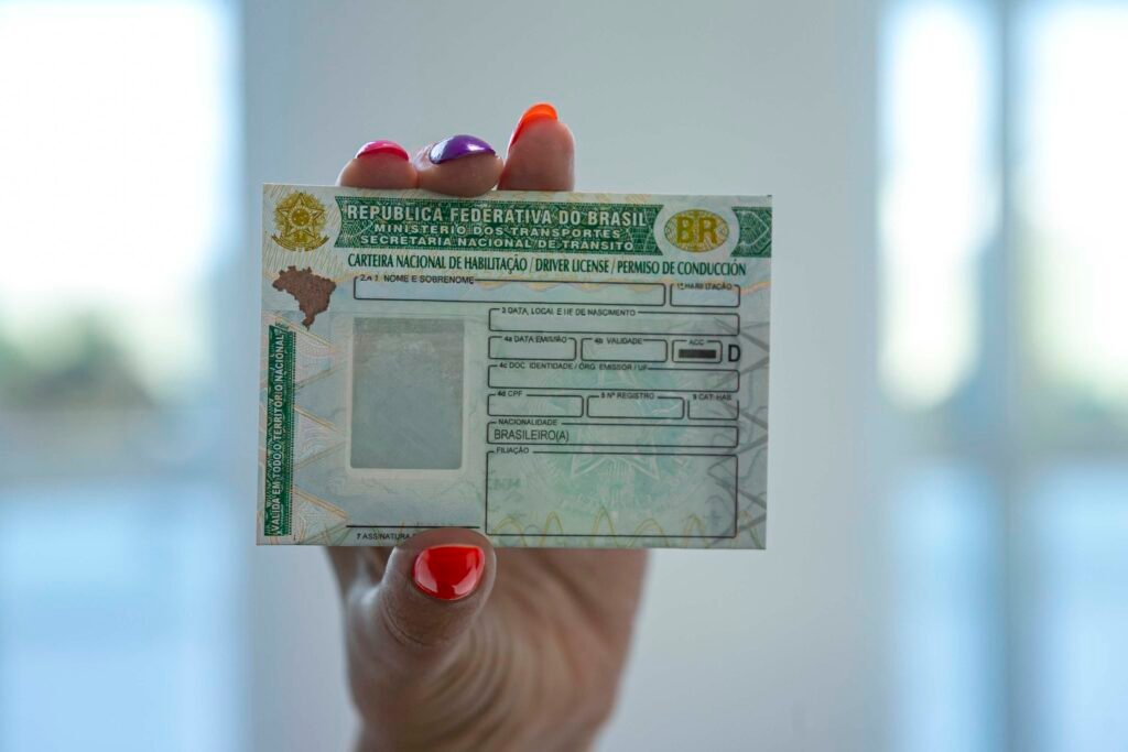 em-menos-de-uma-semana,-26-mil-paranaenses-se-inscrevem-na-cnh-social