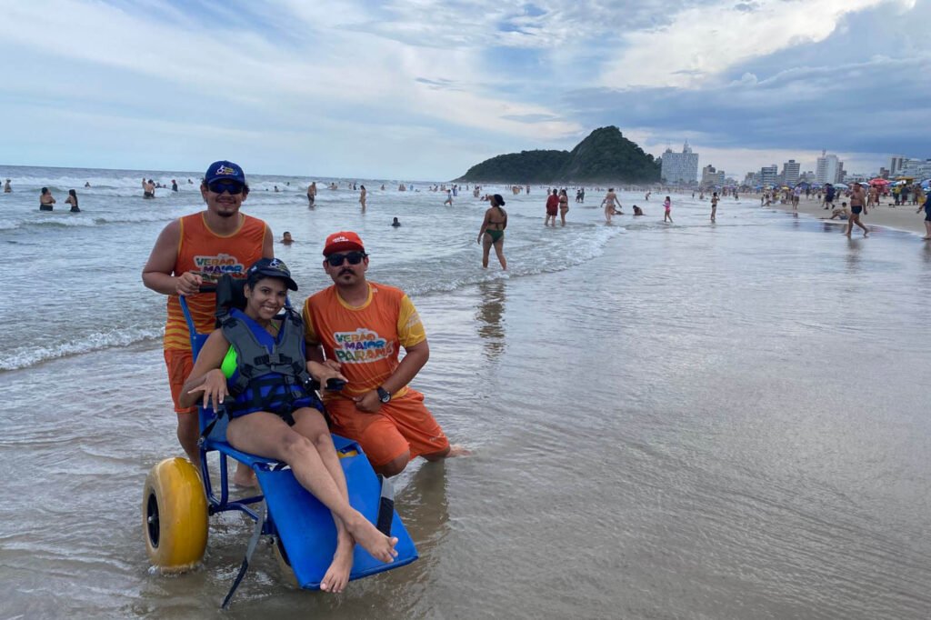 praia-acessivel-fecha-o-verao-com-recorde-de-atendimentos-e-relatos-emocionantes