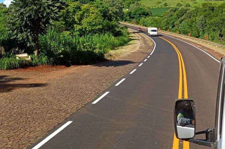 rodovia-de-rio-bonito-do-iguacu-recebe-servicos-de-conservacao-do-pavimento