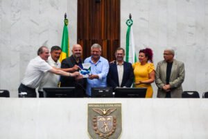 estado-apresenta-plano-decenal-do-esporte-e-relatorio-de-gestao-na-assembleia-legislativa